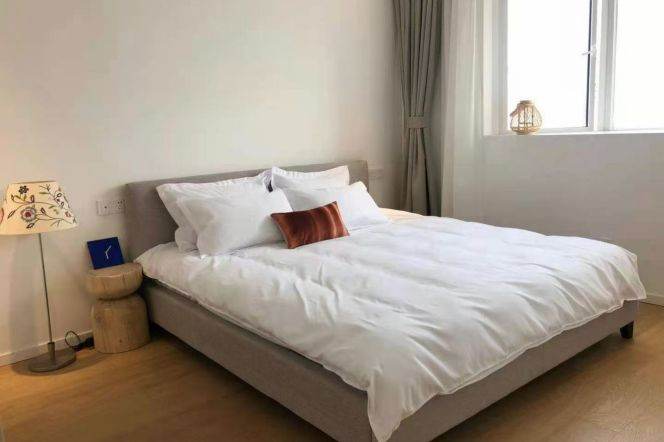 3BR Apartment near Shanghai Jiao Tong University with Outstanding View (L10/L11)