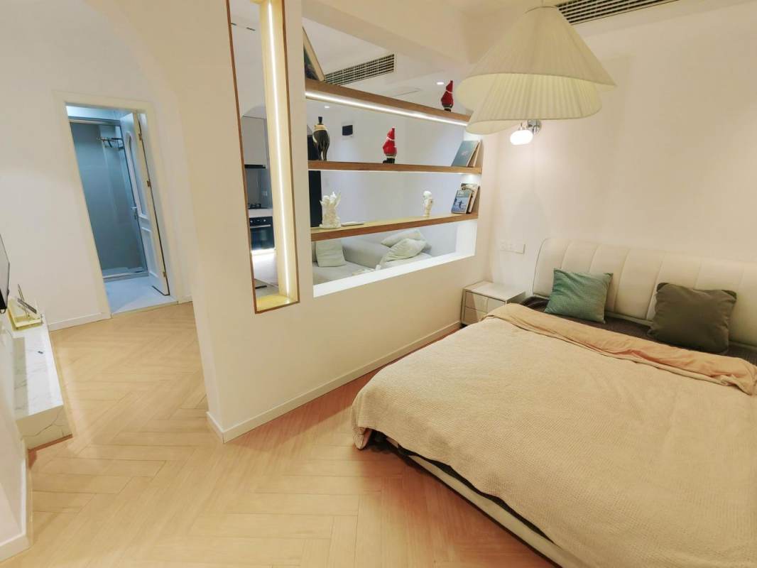 Housing image — Bedroom