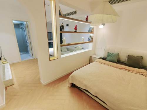 Housing image — Bedroom