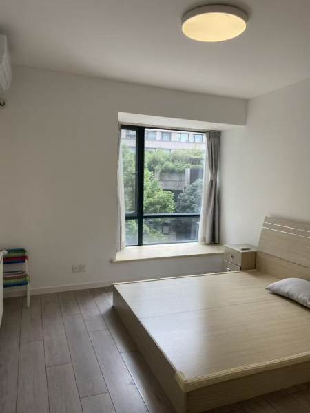 Housing image — Bedroom