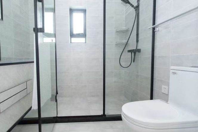 Spacious 2BR Heritage Apartment in Old Xuhui (L1/L7)