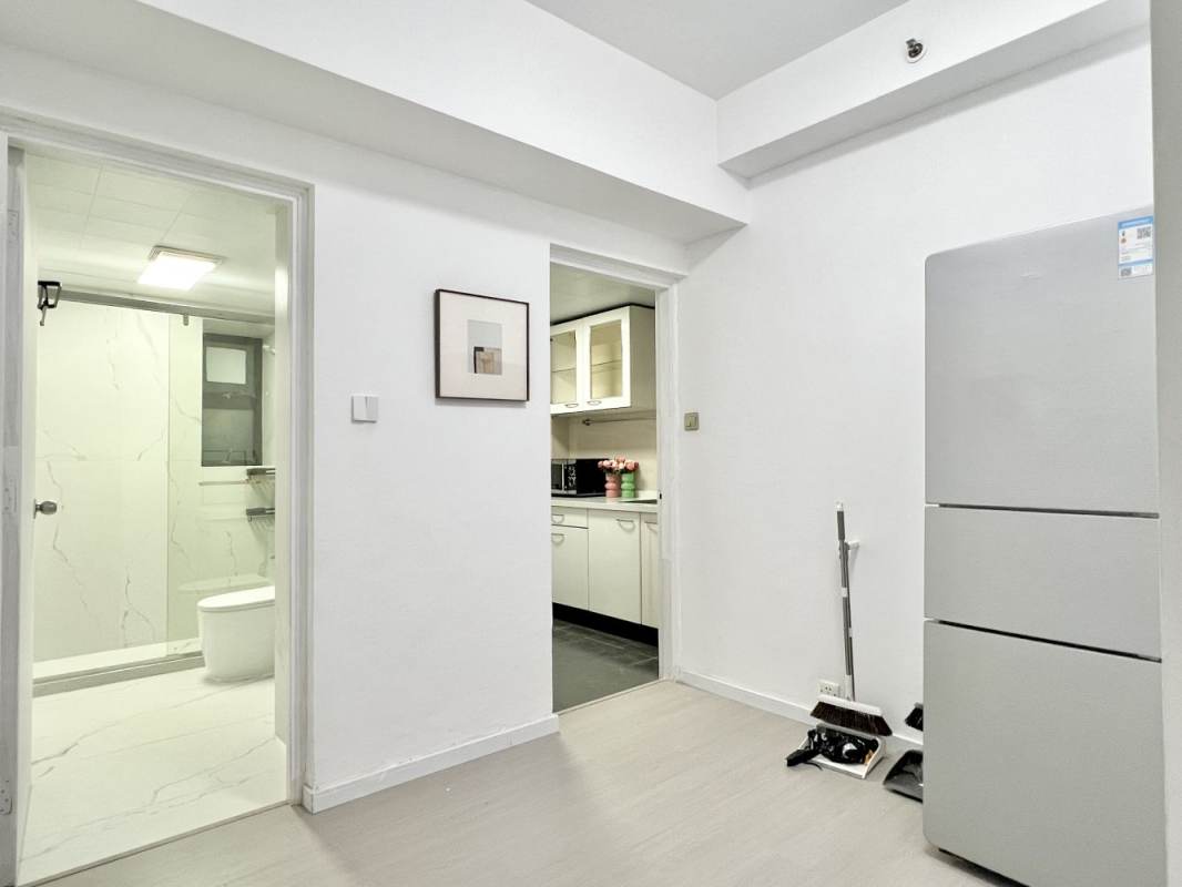 Housing image — Living Room