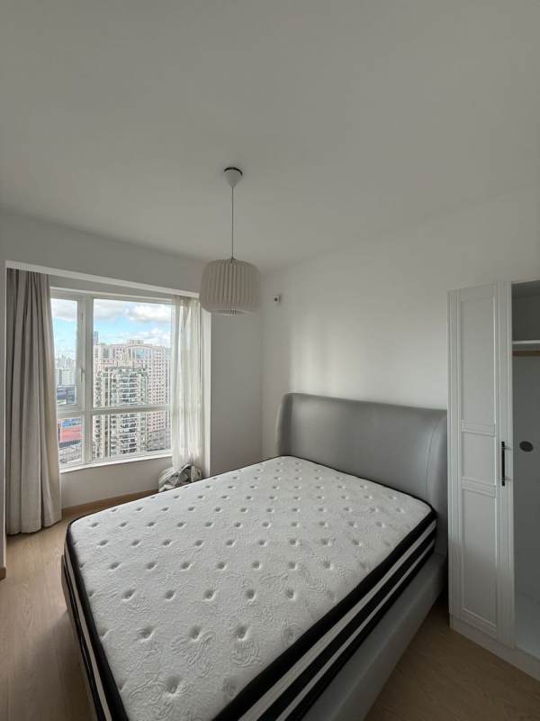 Housing image — Bedroom