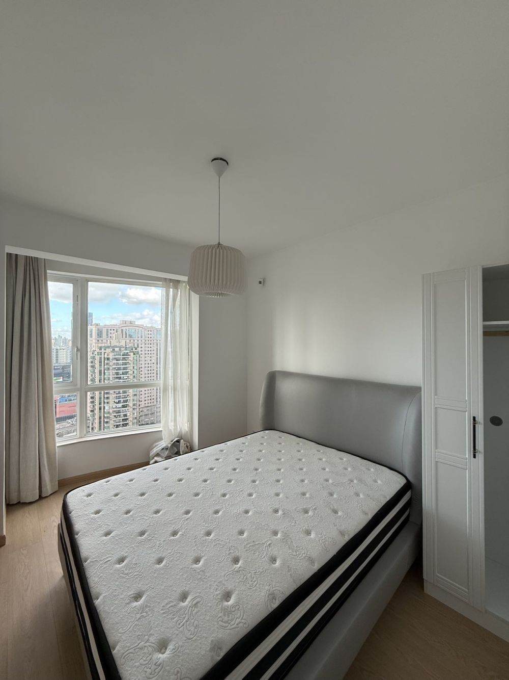 Housing image — Bedroom