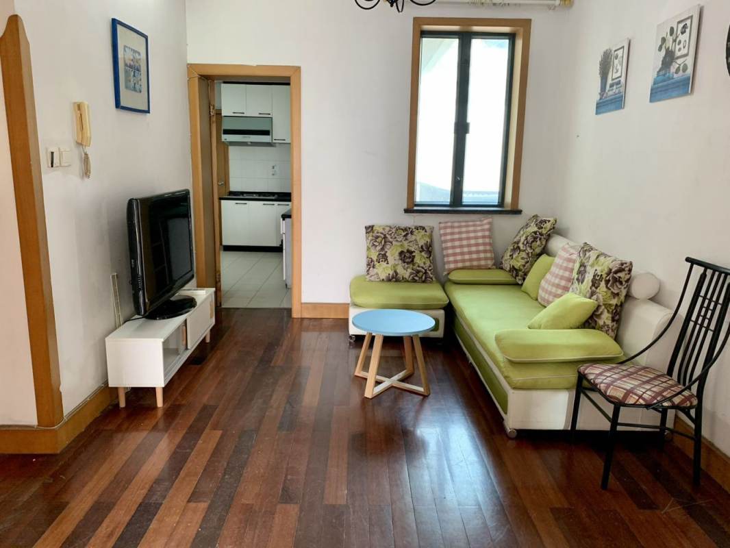 Housing image — Living Room