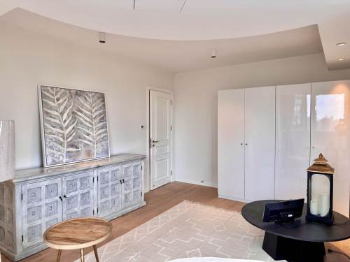 Housing image — Bedroom