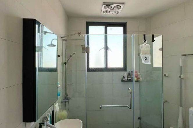 1BR Apartment in Old Xuhui (L1/L7/L9/L10)