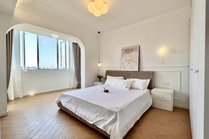 High-Floor 2BR Apartment near Fengqiao Rd Metro (L3/L4/L11/L14)