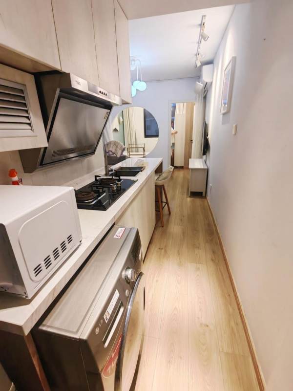 Housing image — Kitchen