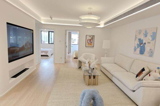 2BR Apartment near Zhongshan Park (L2/L11)