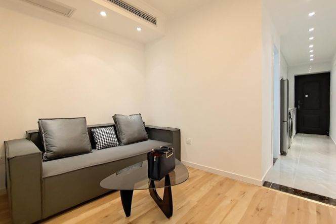 1BR Apartment near Zhongshan Park (L2/L3/L4)