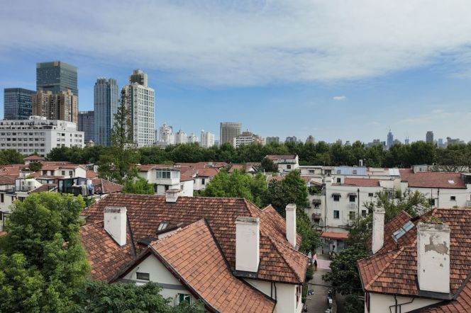 2BR Lane House in Old Xuhui (L2/L7/L14)