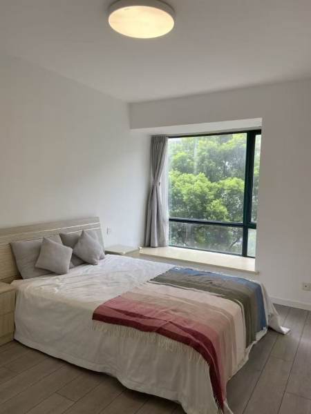 Housing image — Bedroom