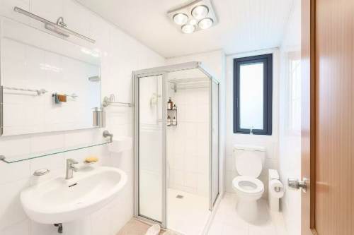 Housing image — Bathroom