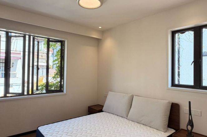 Spacious 2BR Lane House in Old Xuhui (L1/L7/L9)