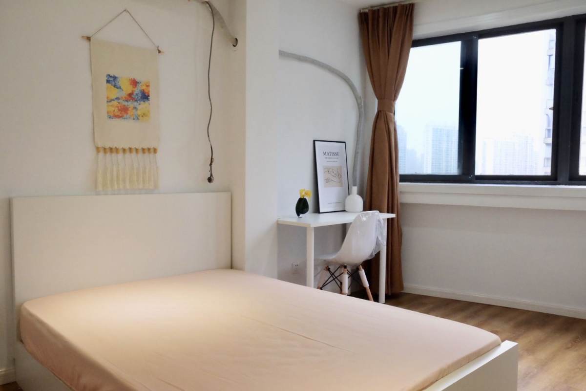Housing image — Bedroom