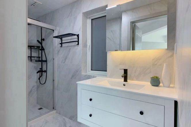 High-Floor 2BR Apartment near Jiangning Rd Metro (L7/L13)