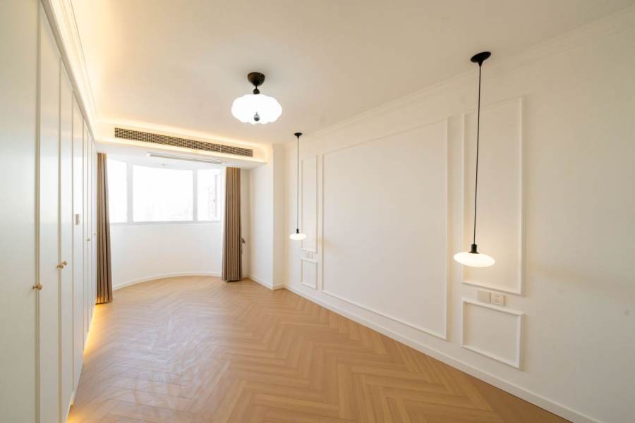 Housing image — Bedroom
