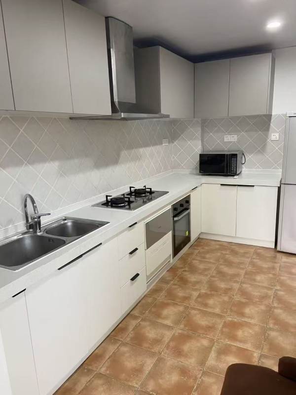 Housing image — Kitchen