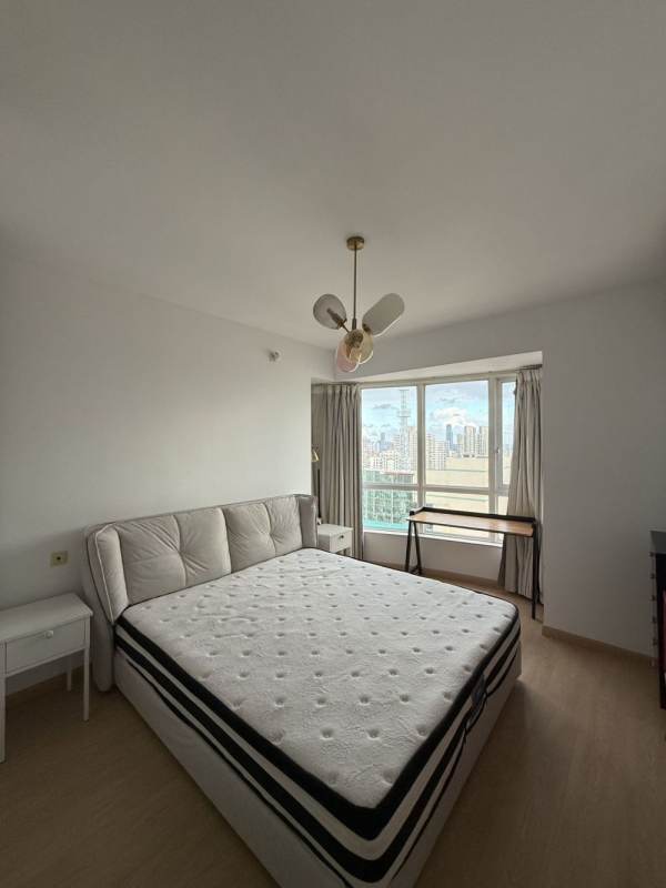 Housing image — Bedroom