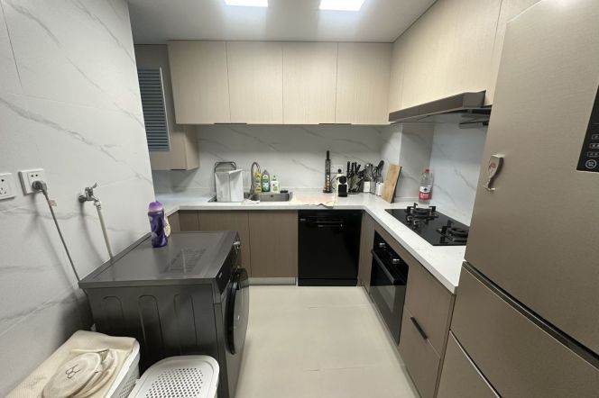 3BR Apartment near Shangcheng Rd Metro with River View