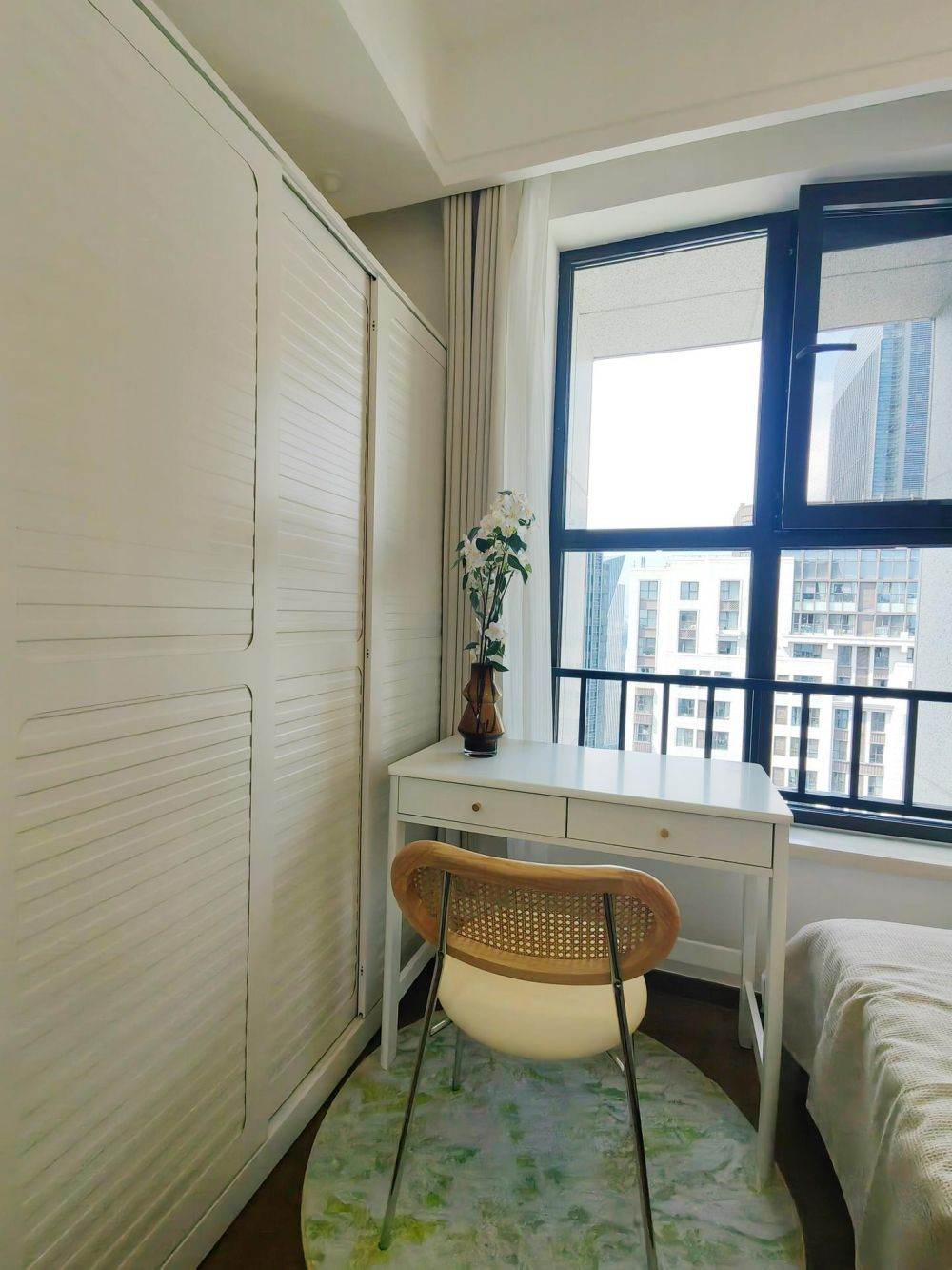 Housing image — Bedroom