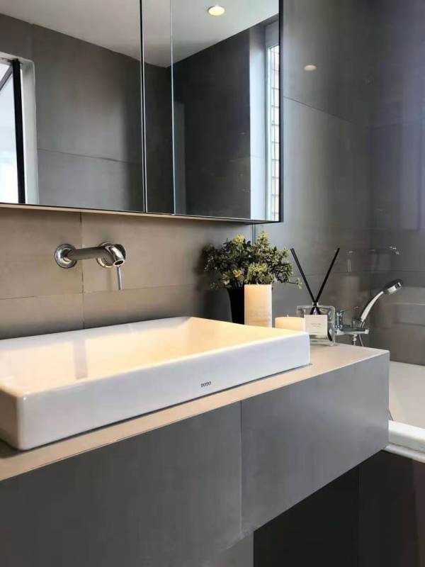 Housing image — Bathroom