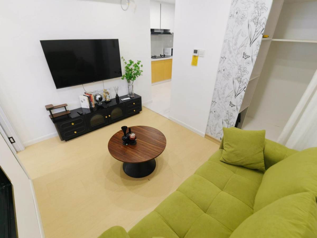 Housing image — Living Room