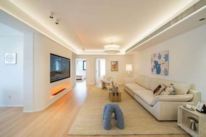 2BR Apartment near Zhongshan Park (L2/L11)