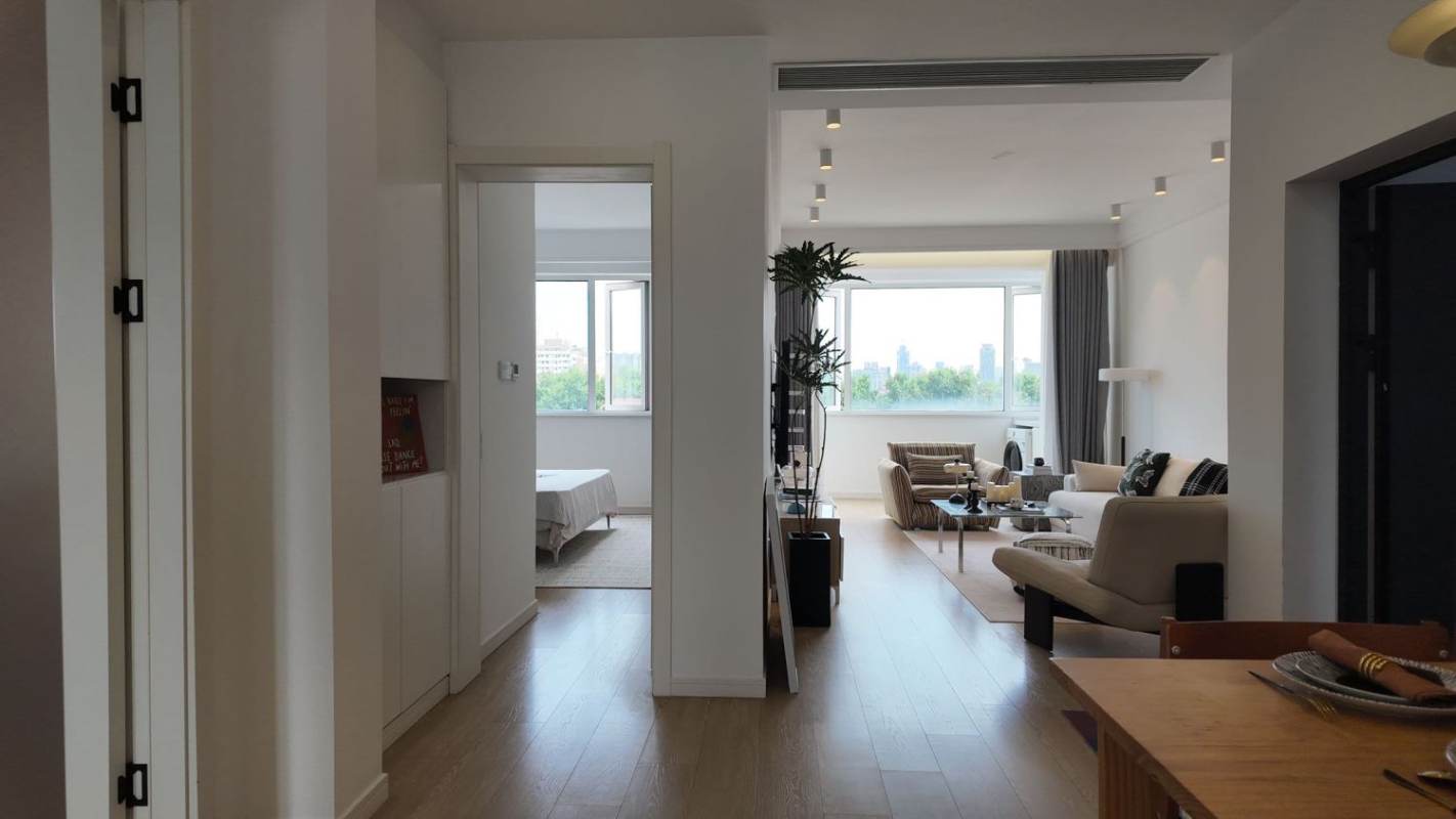 Housing image — Living Room