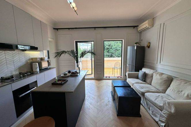 1BR Lane House in Old Xuhui with Terrace (L1/L7/L10)