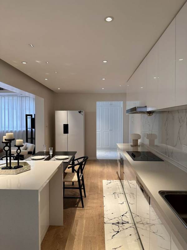 Housing image — Kitchen