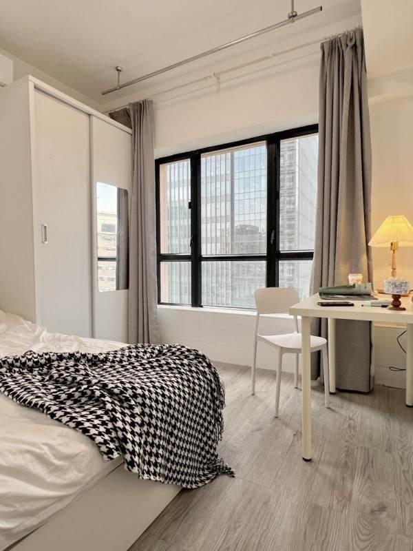 Housing image — Bedroom