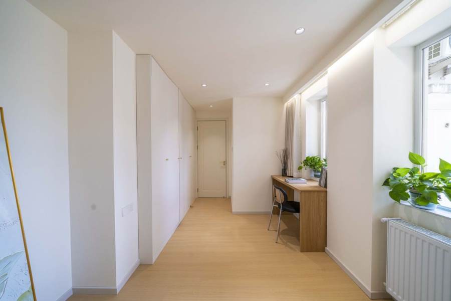 Housing image — Bedroom