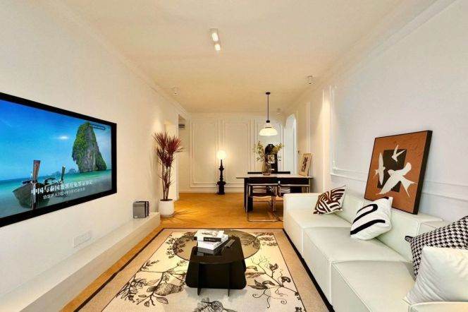High-Floor Spacious 2BR Apartment near Zhongshan Park