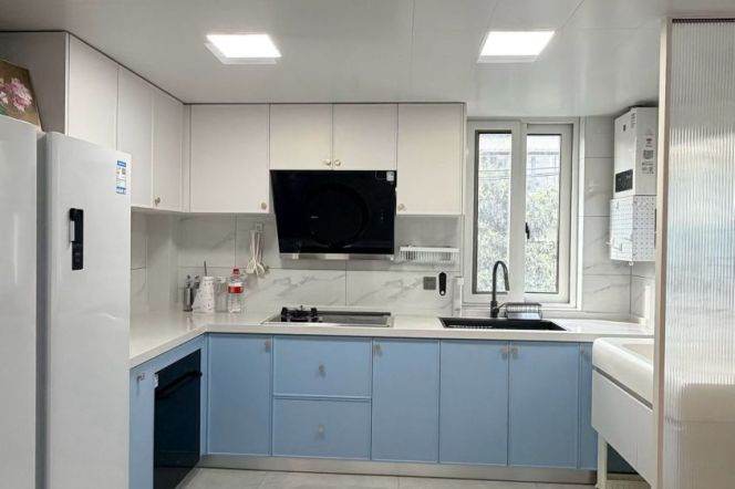 1BR Apartment near Shanghai Library (L1/L10)
