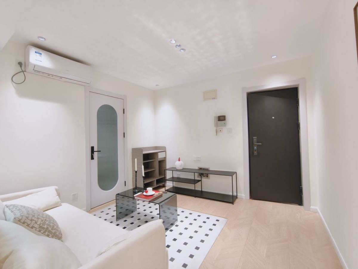 Housing image — Living Room