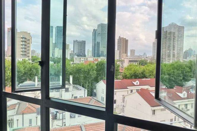 2BR Apartment at Shanghai Grand Plaza (Compound) with Terrace