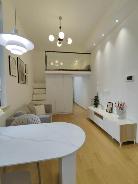 Housing image — Living Room