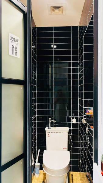 Housing image — Bathroom