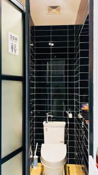 Housing image — Bathroom
