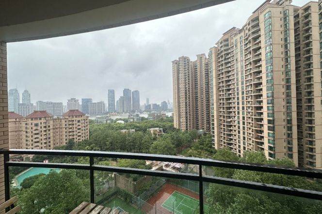 3BR Apartment near Shangcheng Rd Metro with River View