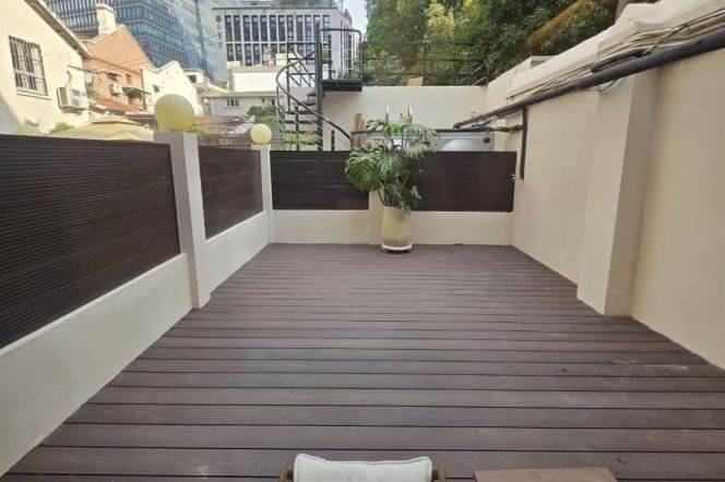 Spacious High-Ceiling 1BR Heritage Apartment near HKRI Taikoo Hui with Floor-to-Ceiling Windows (L2/L12/L13)