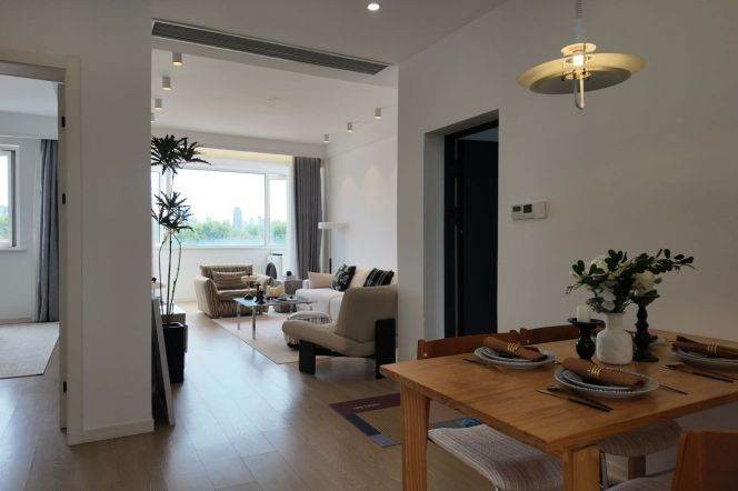 2BR Lane House in Old Xuhui (L2/L7/L14)