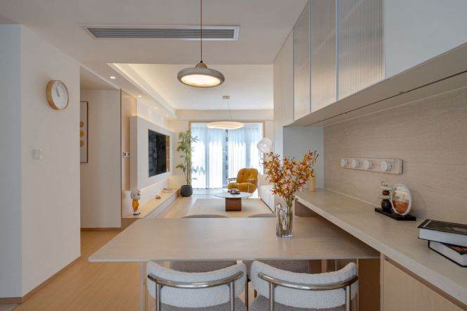 High-Floor 2BR Apartment near Dapuqiao Metro (L9)