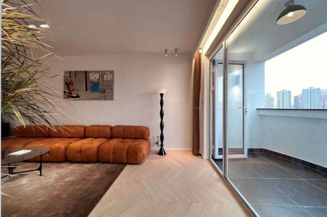 Spacious 2BR Apartment near Jing'an Temple (L2/L11)