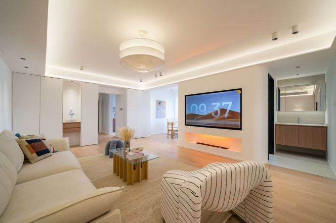 2BR Apartment near Zhongshan Park (L2/L11)
