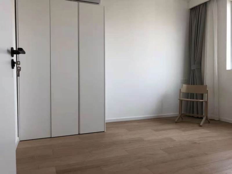 Housing image — Bedroom