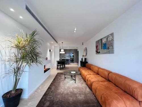 Housing image — Living Room