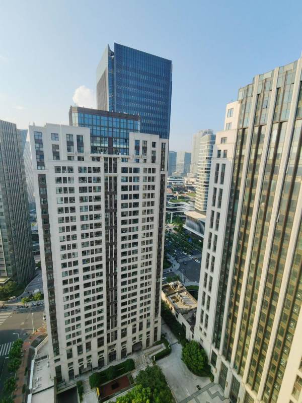 Housing image — Building Exterior